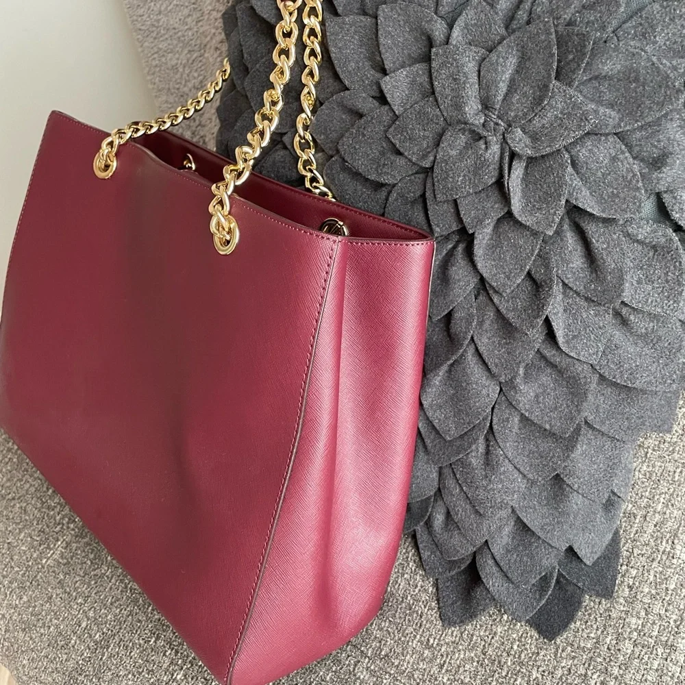 Michael Kors Work Tote - Picture 4 of 5